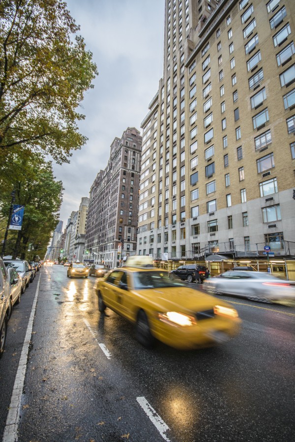 New York City Taxi by Luis Bonetti