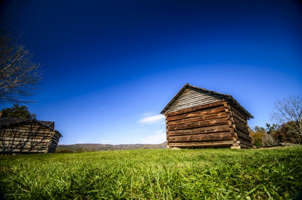 Cades Cove by Luis Bonetti
