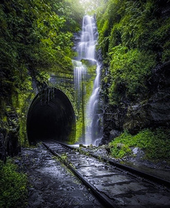 Train Tunnel