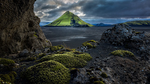 GREEN CROWN OF THE HIGHLANDS
