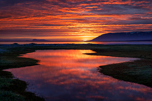 SUNSETRISE AT HOFSSTADIR