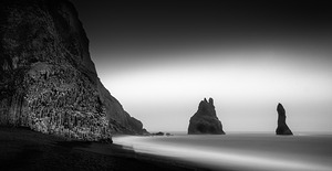 REYNISDRANGAR BEACH 2