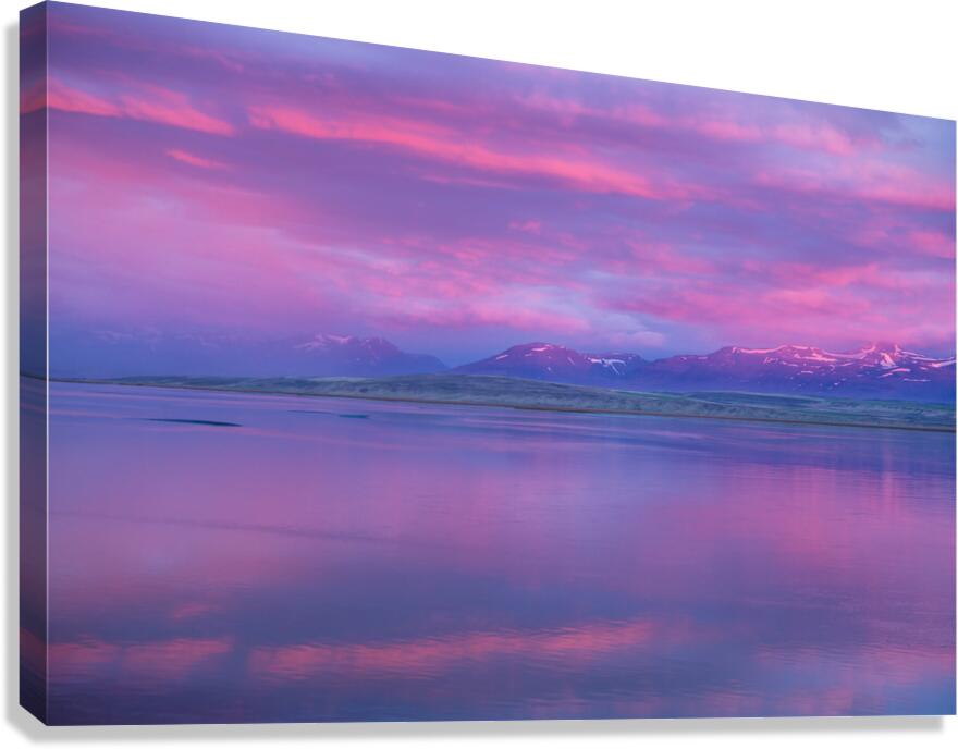 THE HOUR BETWEEN SUNSET AND SUNRISE 0050 TO 0 Canvas Print