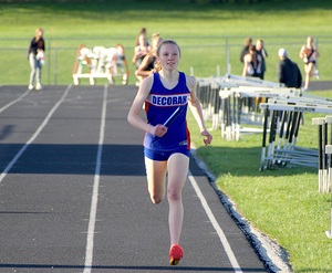 AMELIA RUNS