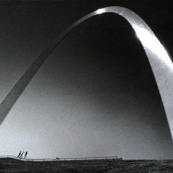 ST LOUIS ARCH