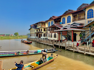 Inle Lake Shops