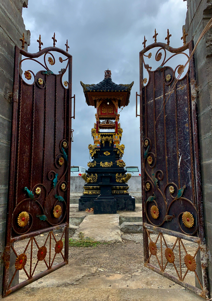 Temple s Gate Print