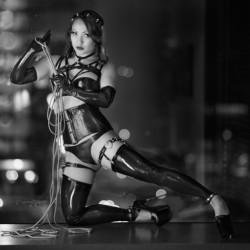 MissXi - Rubber and Rope Fantasies