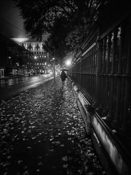  Queen Street Walk  Print