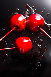 Halloween toffee apples