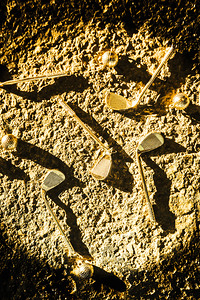 Golf and the bunker battle