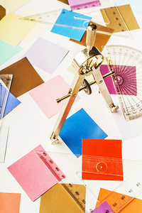 Design in abstract geometry