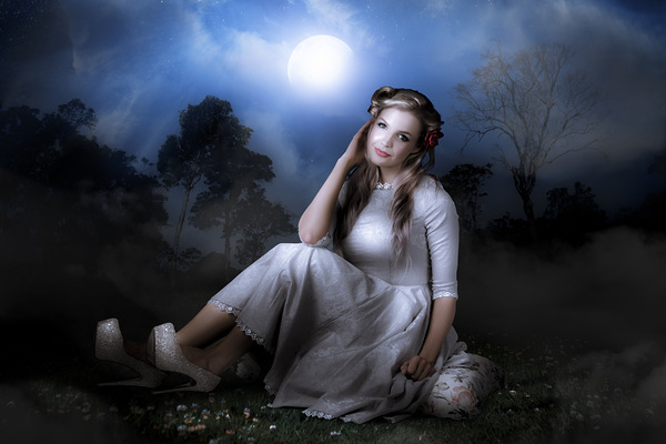 Vintage Beauty In Nature Print