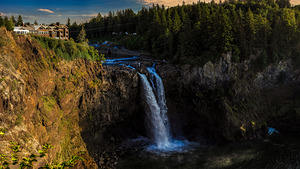 Cascading Wonder: Reveling in the Beauty of Snoqualmie Falls