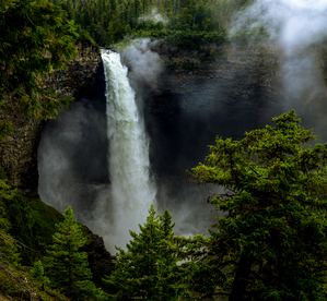 Capturing the Majesty: Helmcken Falls in British Columbia