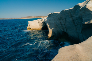 Midday at Sarakiniko
