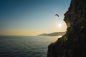 Lighthouse Park Cliff Jump