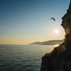 Lighthouse Park Cliff Jump