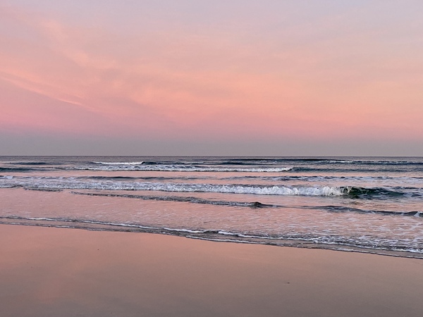 Ogunquit Sunset by Jayne Kubicek