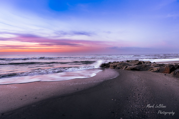 Breaking waters Print