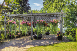 Highpark Hanging Gardens