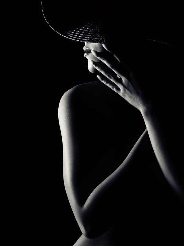 Nude woman with black hat 3 by Johan Swanepoel