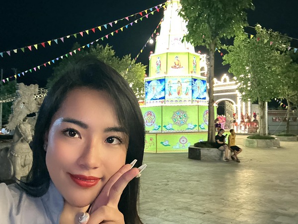 Portrait photo of my sister Print