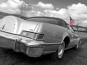 Patriotic Lincoln Continental 1976