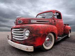 Rusty Jewel - 1948 Ford 