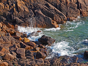 Seaspray on Rogged Rocks