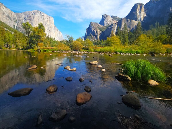 Valley View reflection Print
