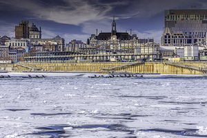 11475 Defi Sur la Glace Vieux Montreal by John Gilsenan