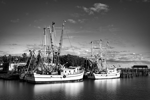 Charleston SC Harbor at Shem Creek black and white