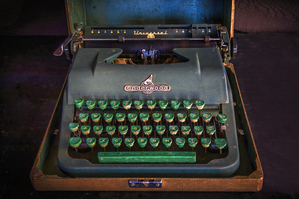 Vintage Underwood Typewriter