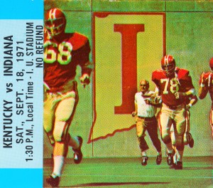 1971_College_Football_Indianavs.Kentucky_I.U.Stadium
