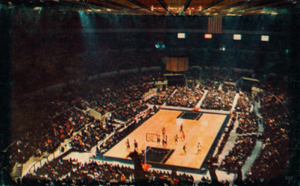 1972 Madison Square Garden Photo by George Kalinksy