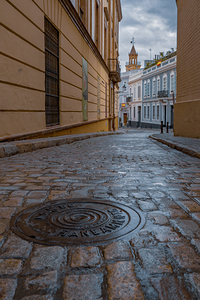 Sevilles Cobblestone Secret