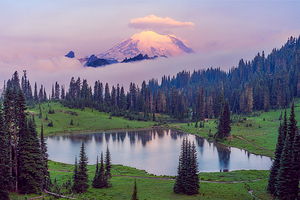 Tipsoo Lake Sunrise