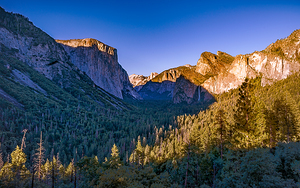 Classic Yosemite Tunnel View