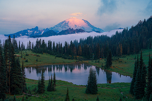 Sunrise at Tipsoo Lake