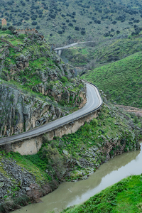 Toledo Road and River