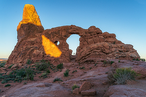Sunrise at Turret Arch