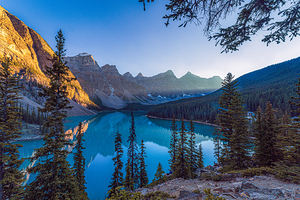 Moraine Lake Sunset