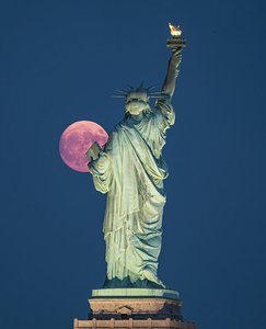 Libery Constitution Full Moon