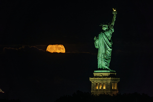 Sturgeon Liberty Moon