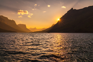 St Mary Lake Sunburst