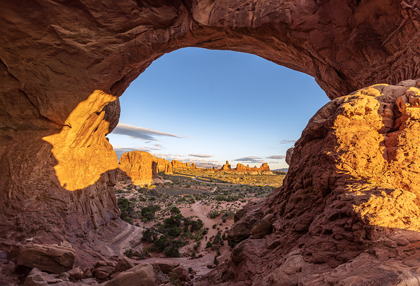 Douible Arch Face by Geoffrey Prior