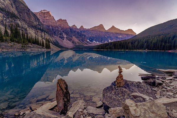 Morain Lake Kerns by Geoffrey Prior