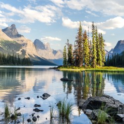Maligne Lake Spirit Island