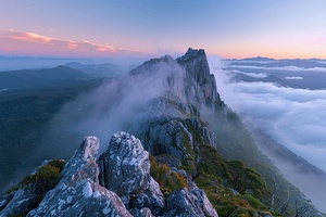 Celestial Summit Embrace H92J3N 66